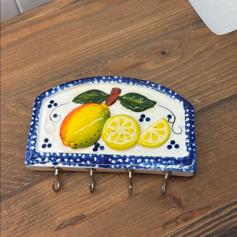 Lemon-Themed Ceramic Wall Hook